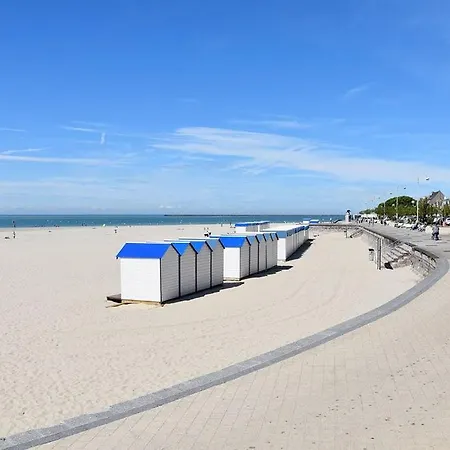 Au Pied Des Remparts דירה