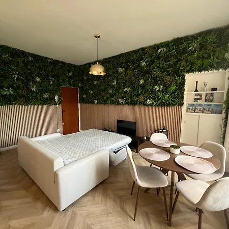 Appartement Au Pied Des Remparts