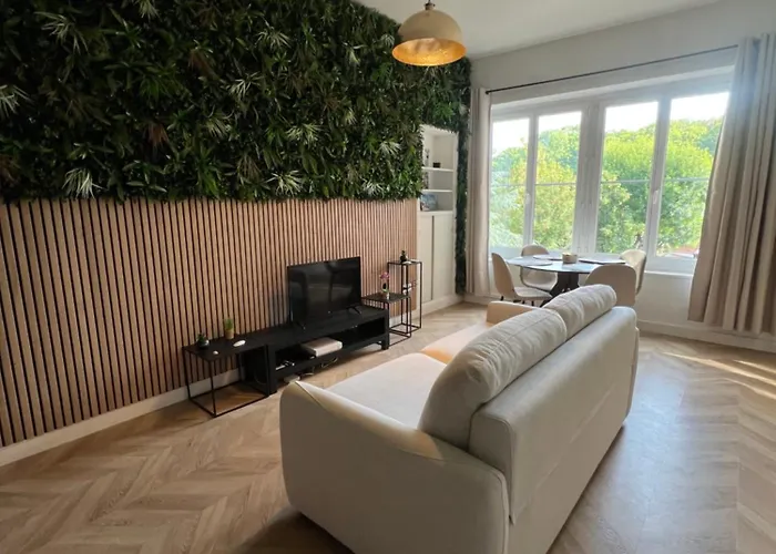 Au Pied Des Remparts Appartement